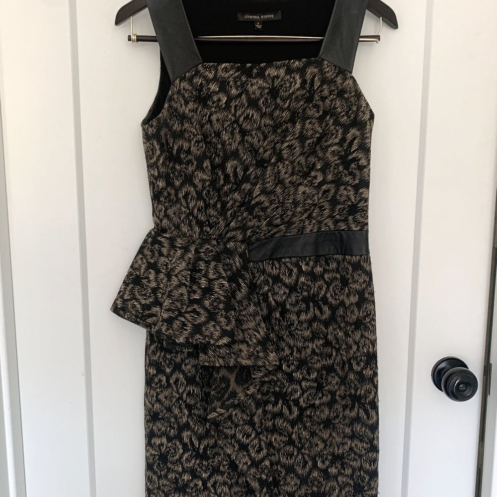 CYNTHIA STEFFE Women's fitted Peplum Dress